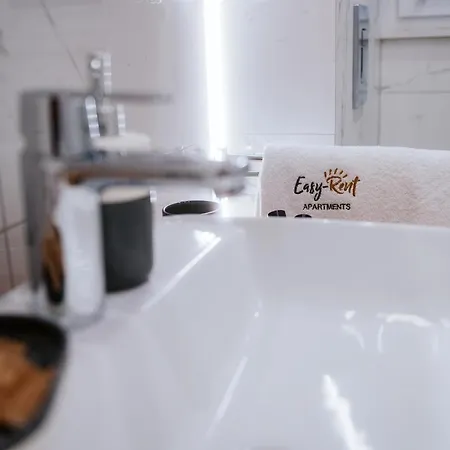 Διαμέρισμα Sowi Raj